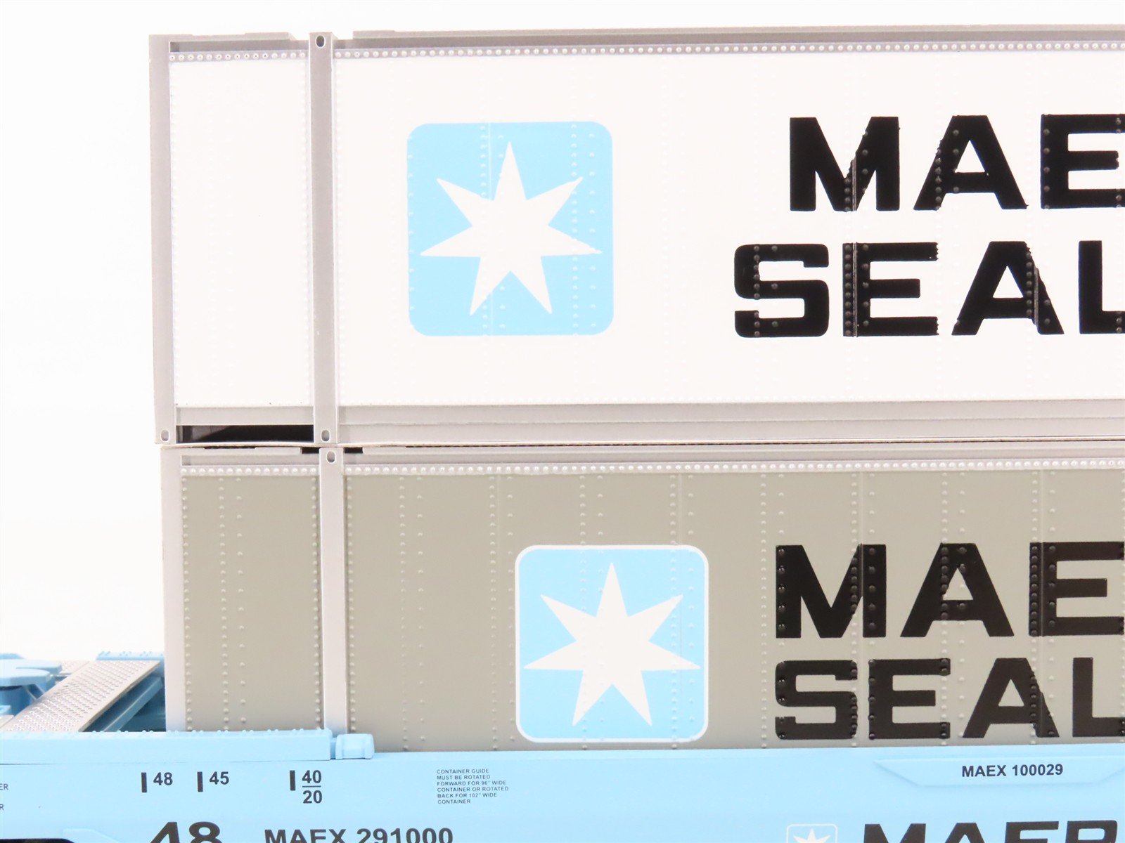 O 3-Rail MTH RailKing 30-76009 MAEX Maersk Husky Stack Car #291000 w/ Containers