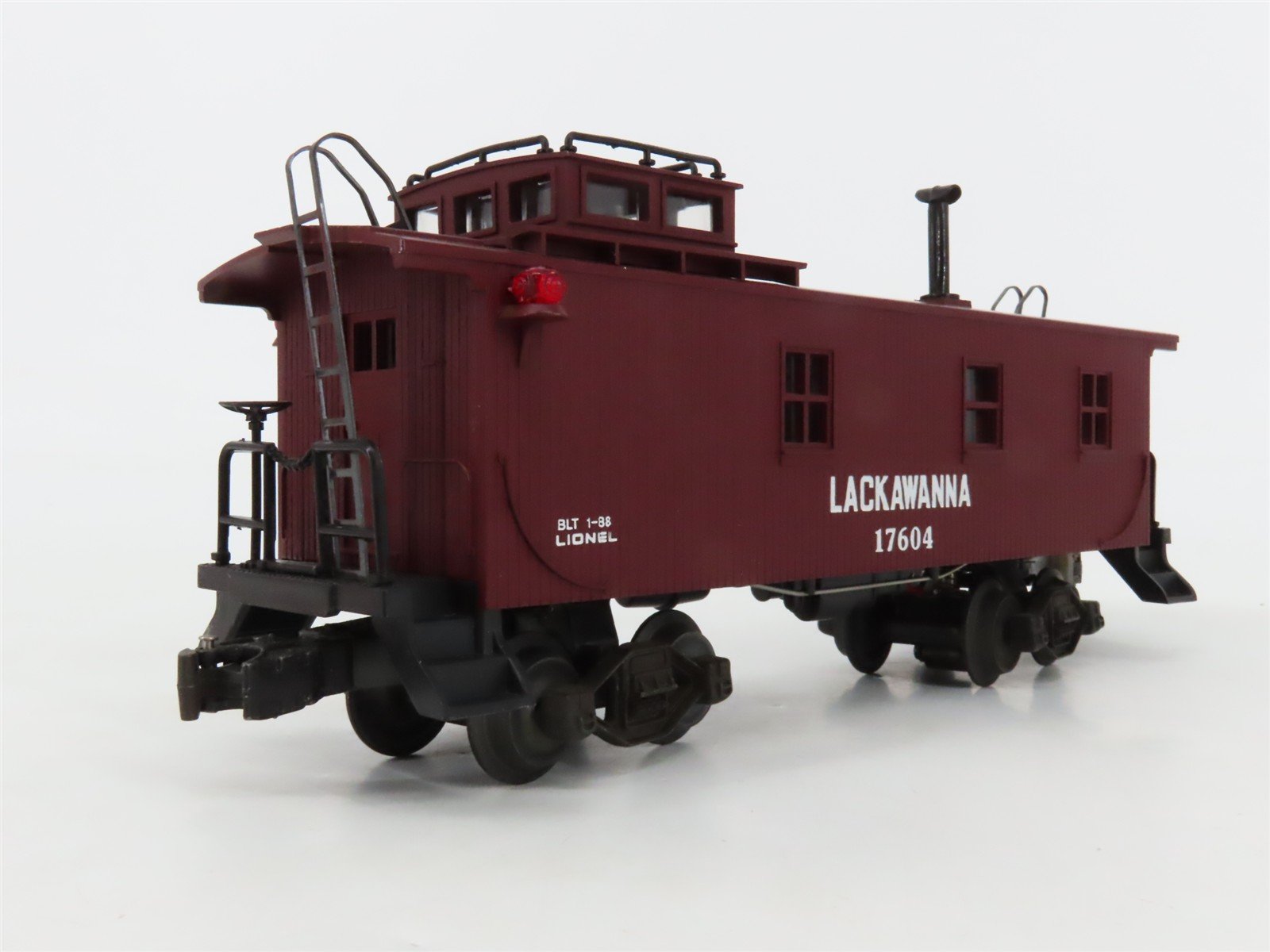 O Gauge 3-Rail Lionel 6-17604 DL&W Lackawanna Railroad Cupola Caboose #17604