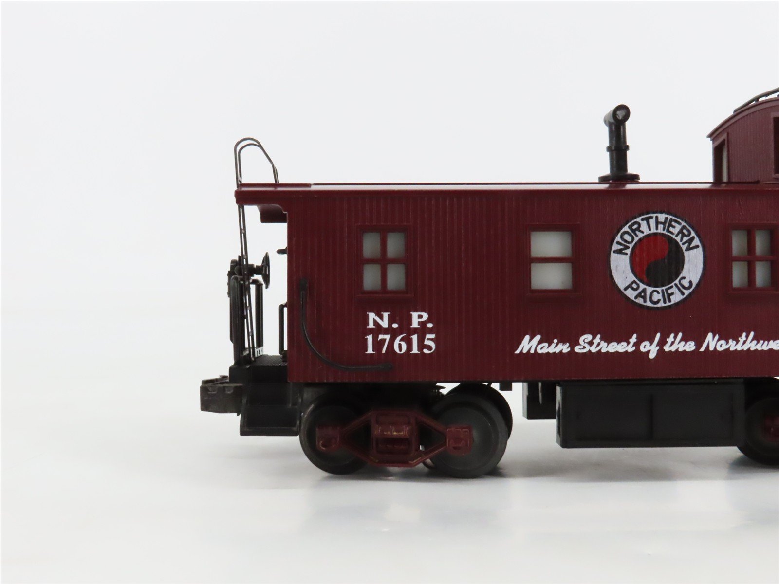 O Gauge 3-Rail Lionel 6-17615 NP Northern Pacific Railroad Caboose #17615