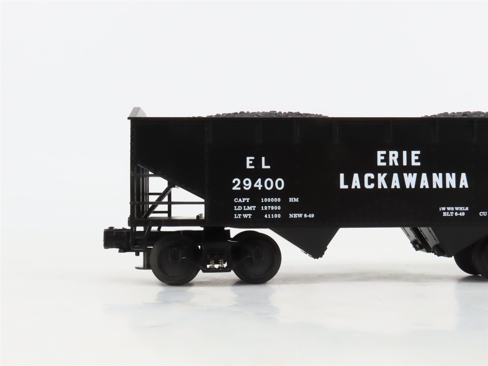 O Gauge 3-Rail MTH 20-97451 EL Erie Lackawanna 2-Bay Offset Hopper #29400