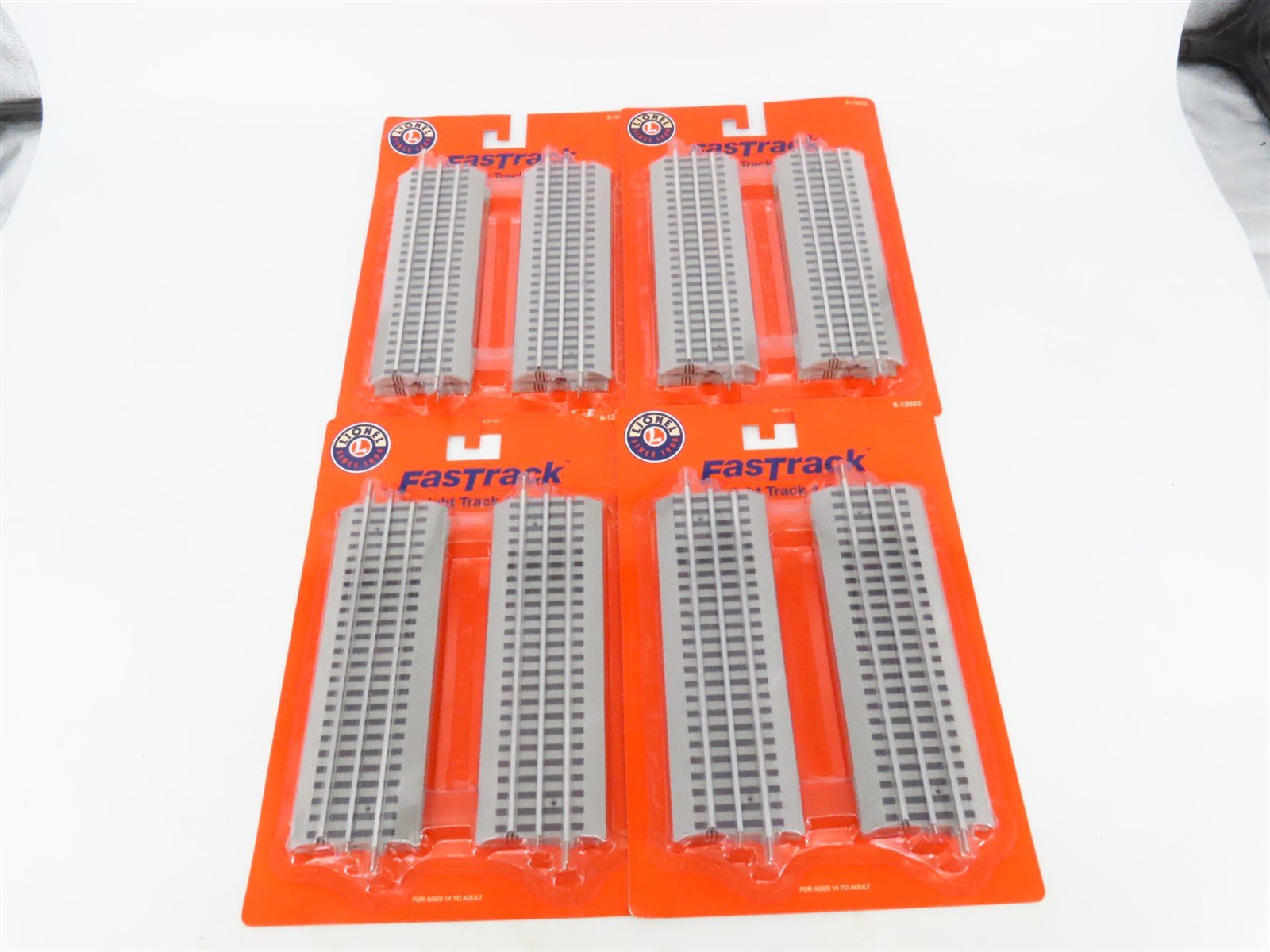 LOT of 4 O Gauge 3-Rail Lionel 6-12032 FasTrack Straight Track 4-Piece Packs