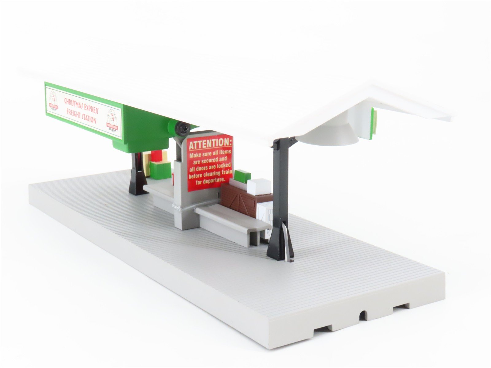 O Scale MTH Rail King 30-9160 North Pole Operating Freight Platform