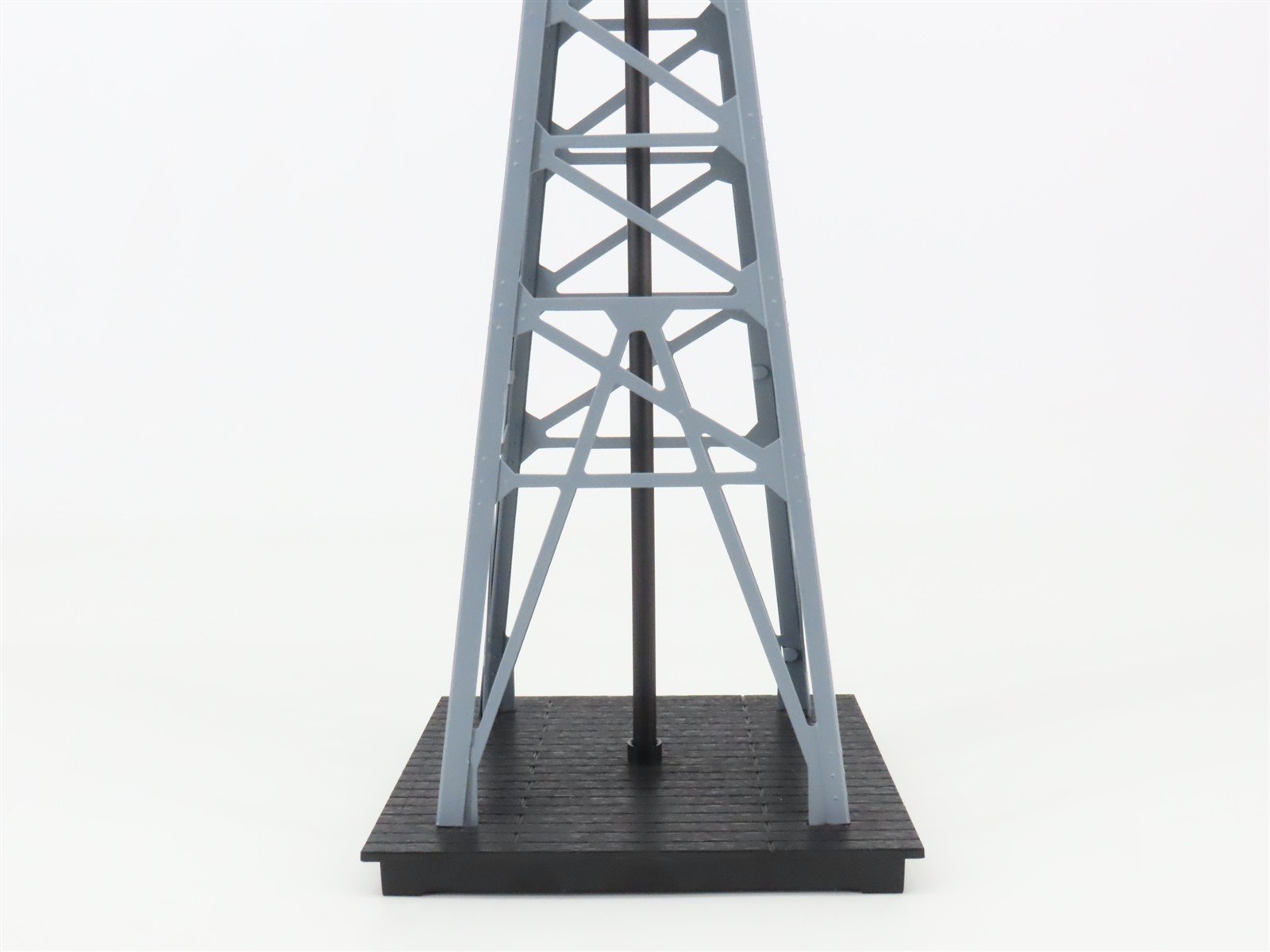 O Scale Lionel 6-12889 Operating Windmill