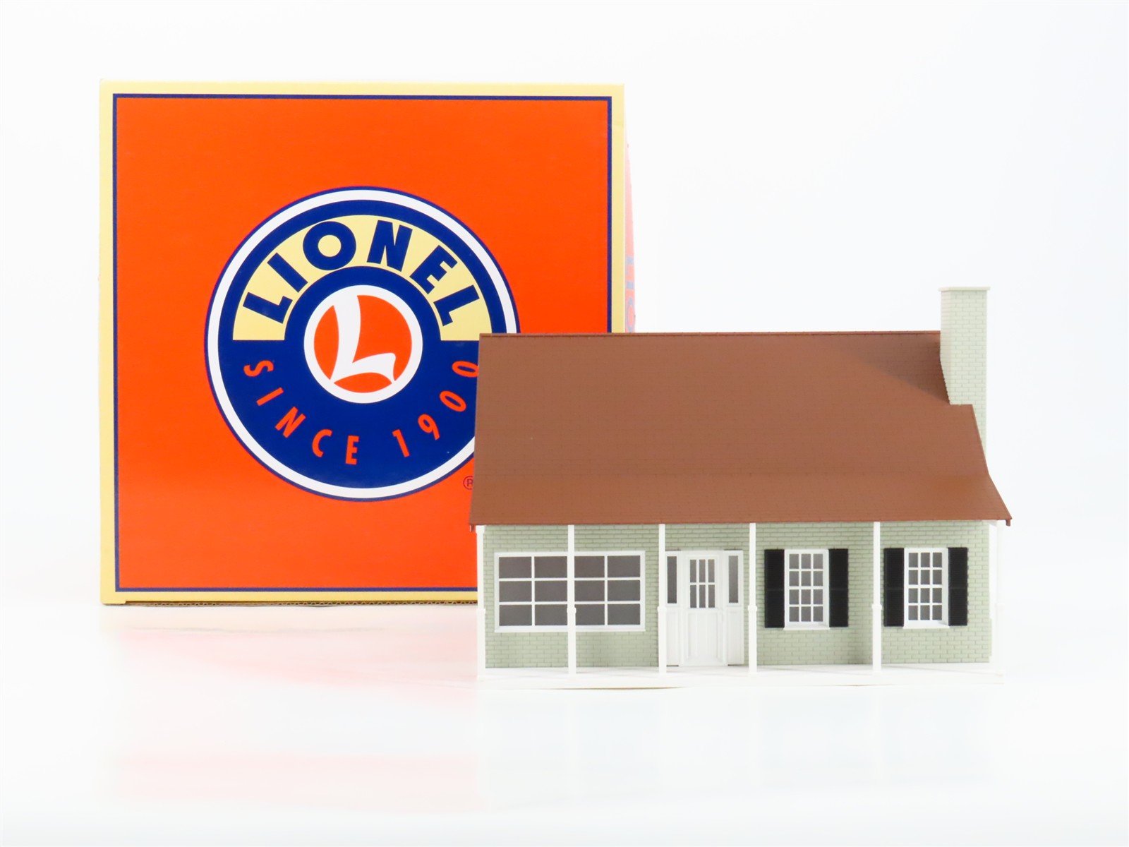 O 1/48 Scale Lionel Lionelville 6-34108 Suburban House