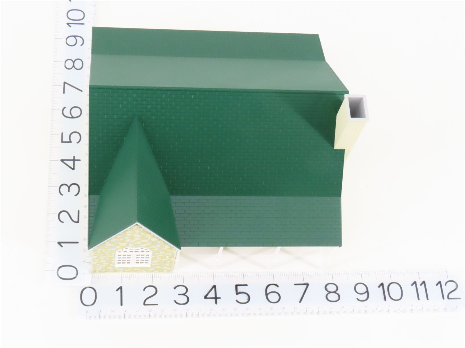 O 1/48 Scale Lionel Lionelville 6-34112 Fieldstone House