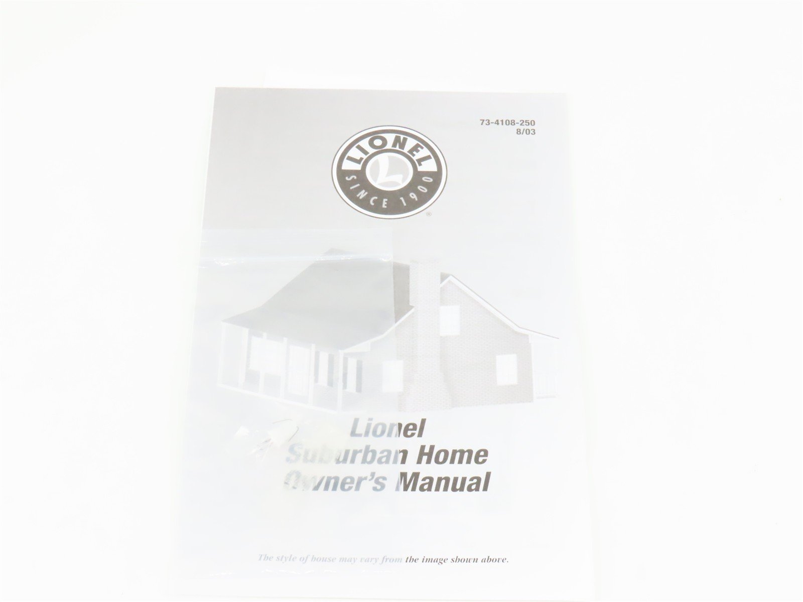 O 1/48 Scale Lionel Lionelville 6-34108 Suburban House