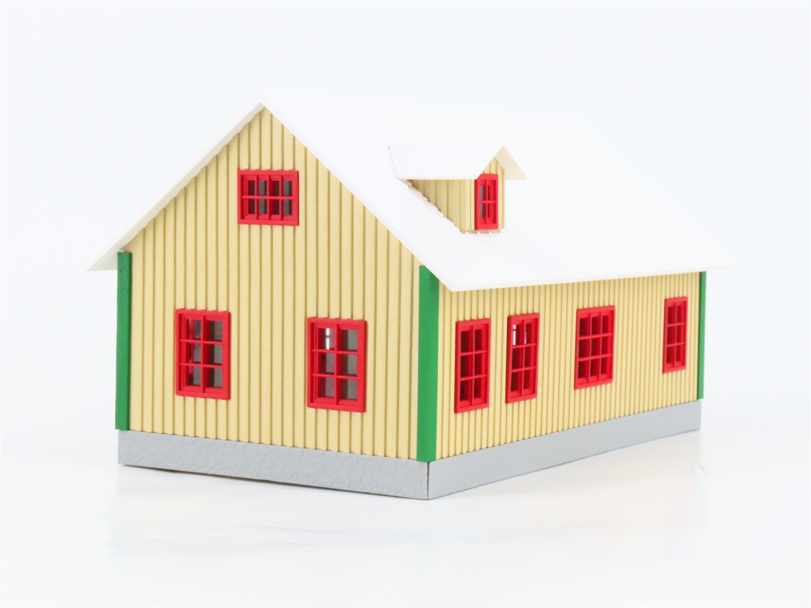 O 1/48 Scale MTH Rail King 30-90256 Santa's Workshop