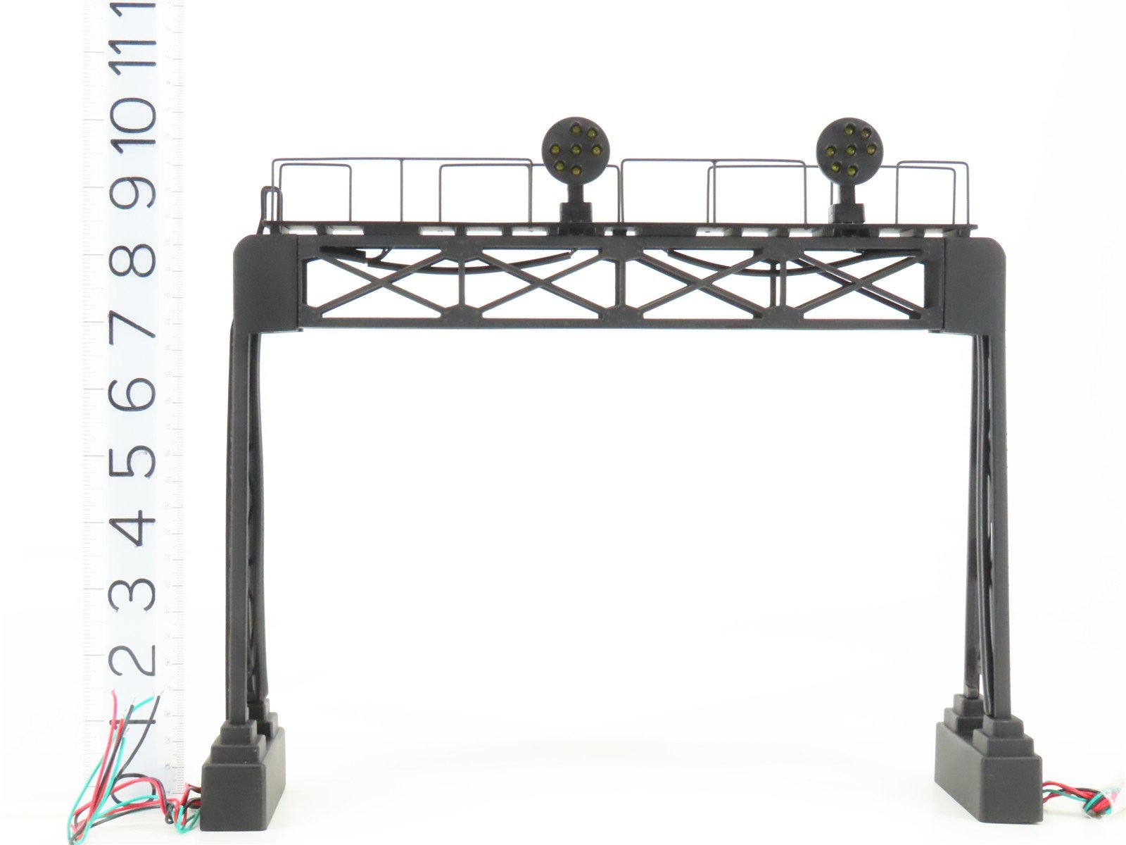 O Scale MTH Rail King 30-11030 Pennsy Signal Bridge