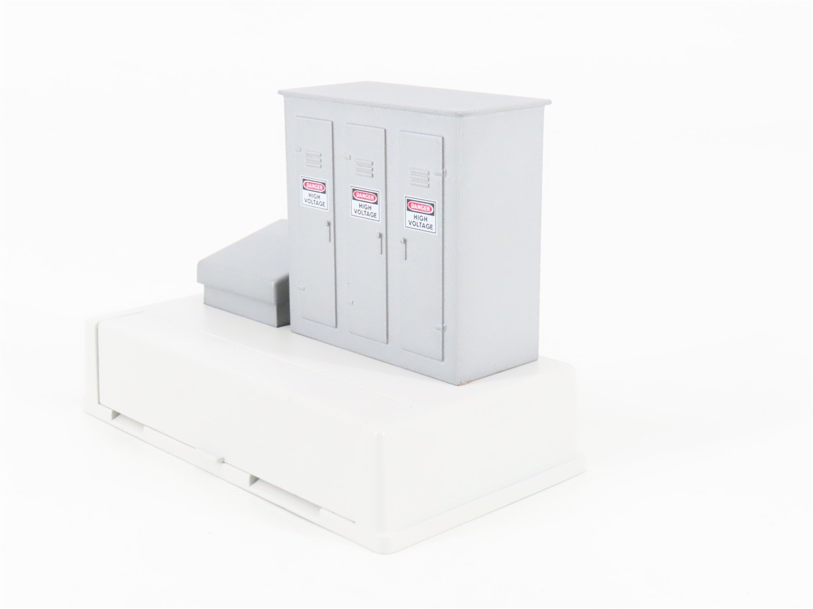 Lionel 6-14111 153IR Controller Relay Box Scenery