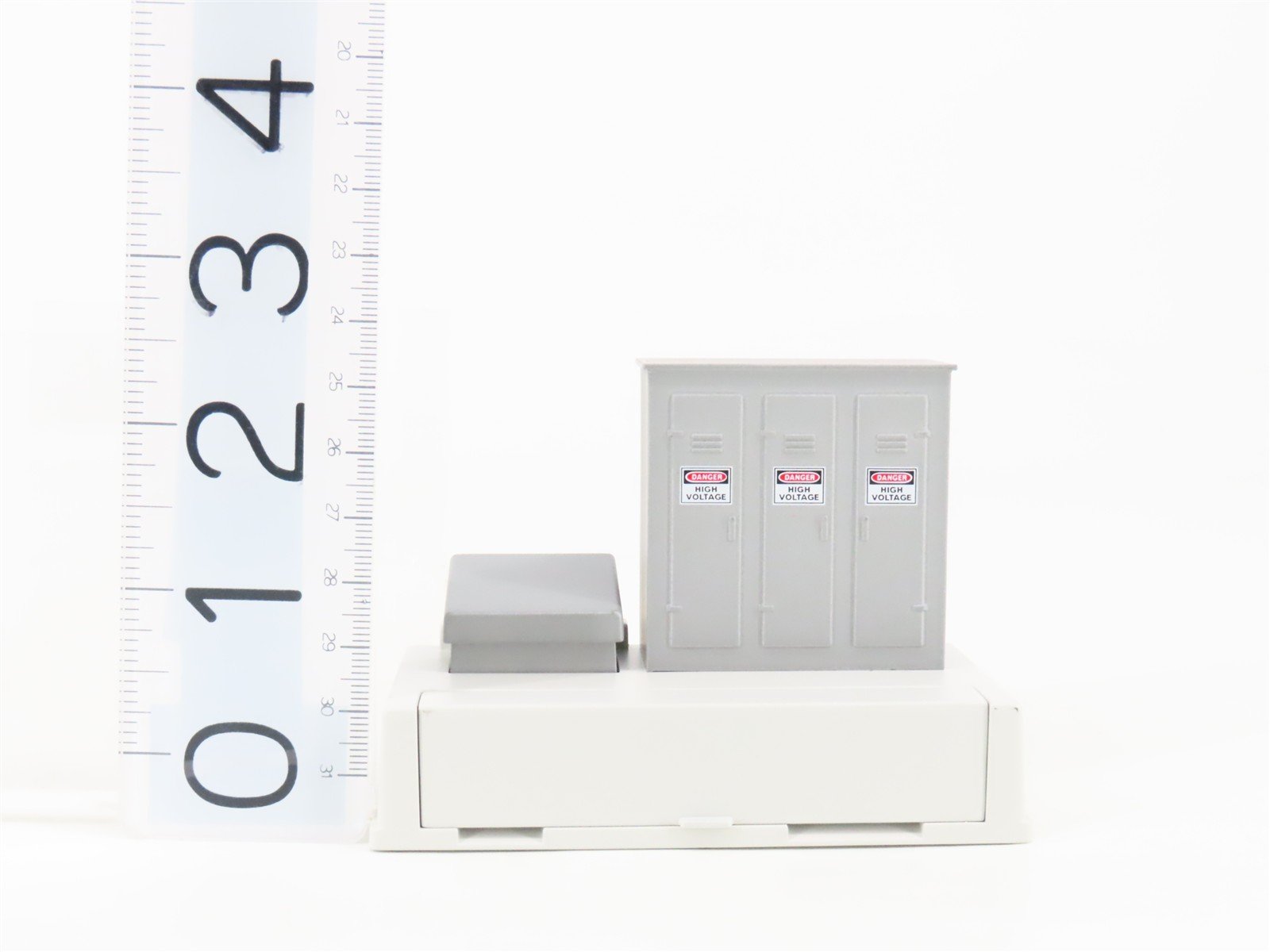 Lionel 6-14111 153IR Controller Relay Box Scenery
