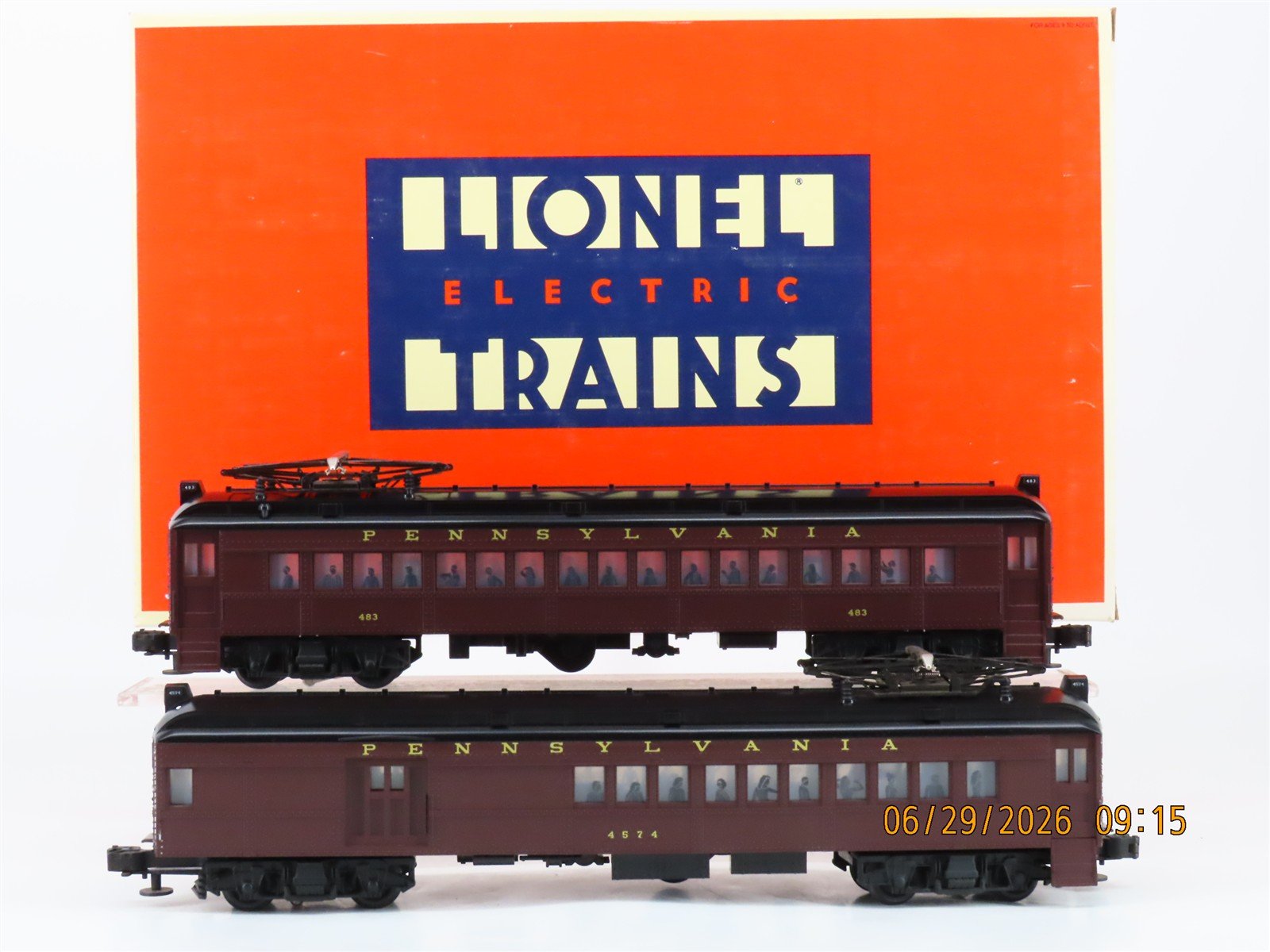 O Gauge 3-Rail Lionel 6-18306 PRR Pennsylvania Commuter Passenger 2-Car Set
