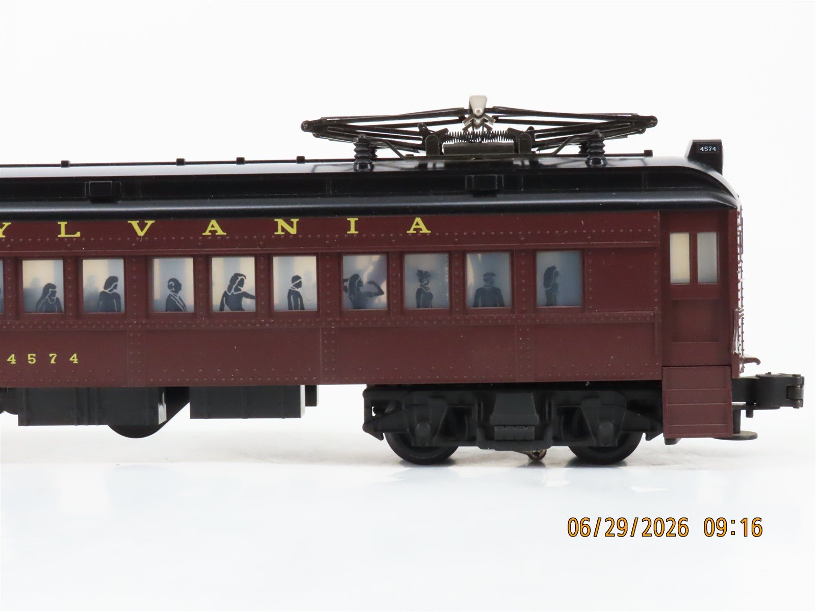 O Gauge 3-Rail Lionel 6-18306 PRR Pennsylvania Commuter Passenger 2-Car Set