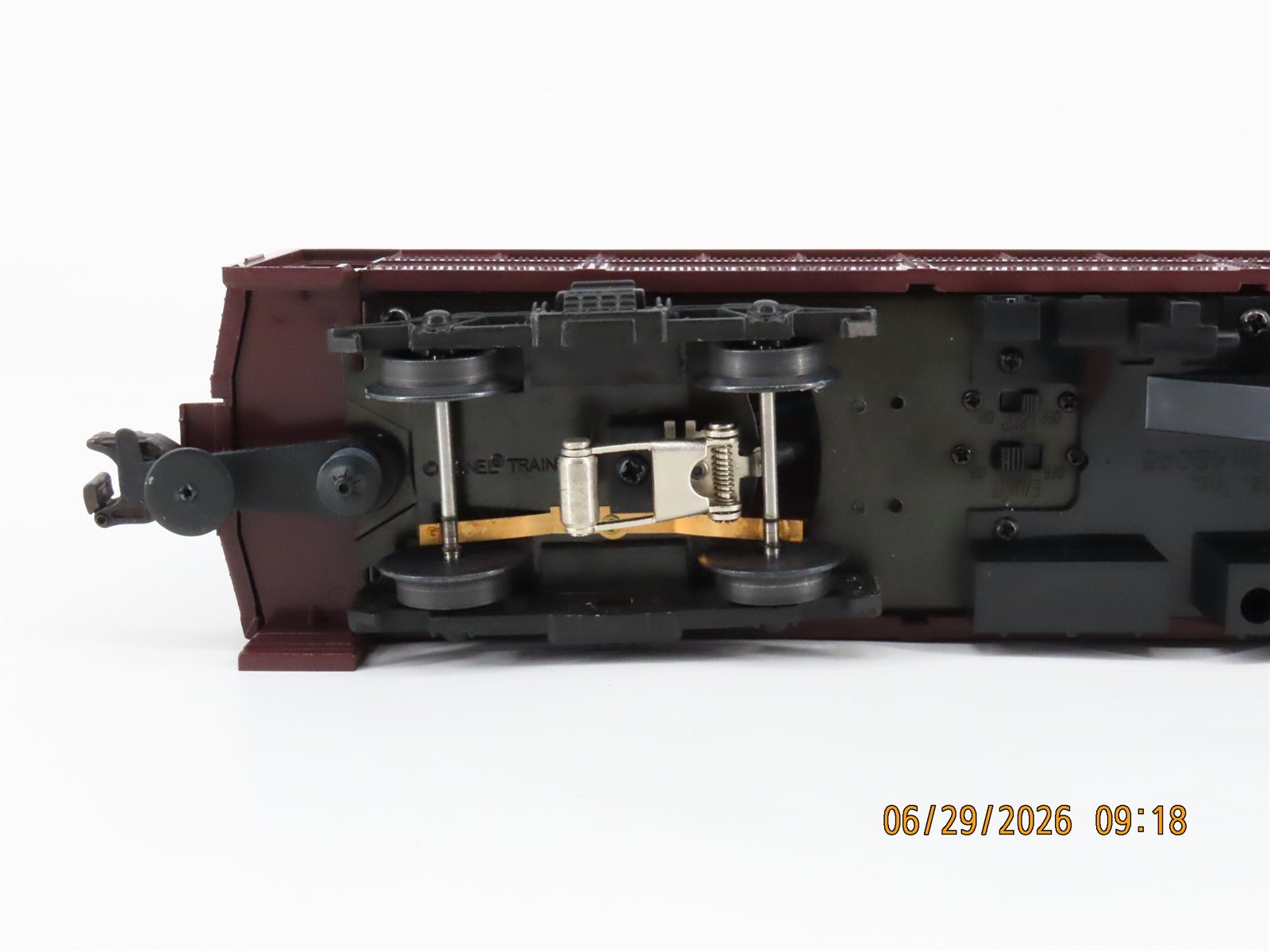 O Gauge 3-Rail Lionel 6-18306 PRR Pennsylvania Commuter Passenger 2-Car Set