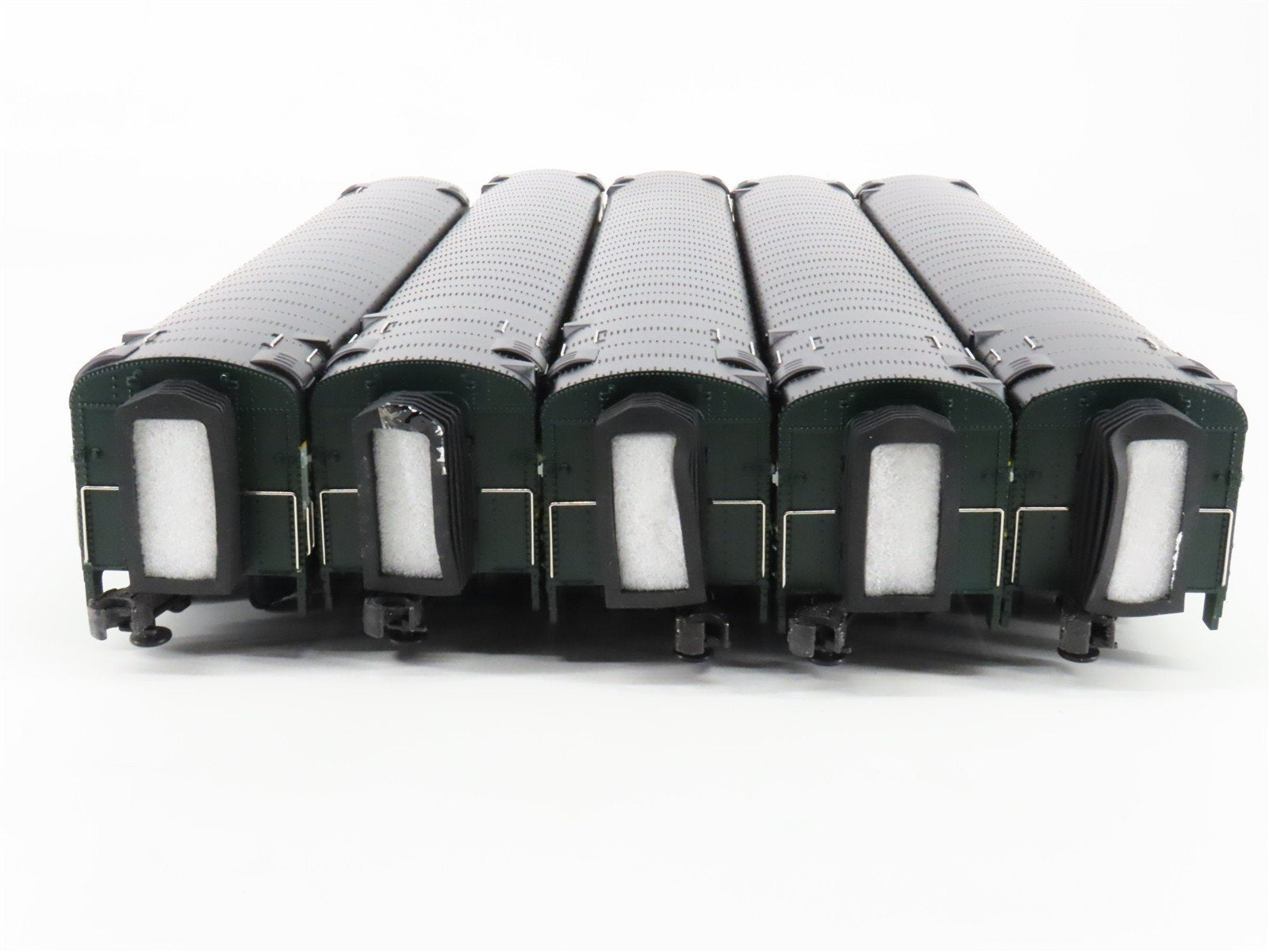 O Gauge 3-Rail MTH 20-6560 Erie 70' Streamlined Passenger 5-Car Set
