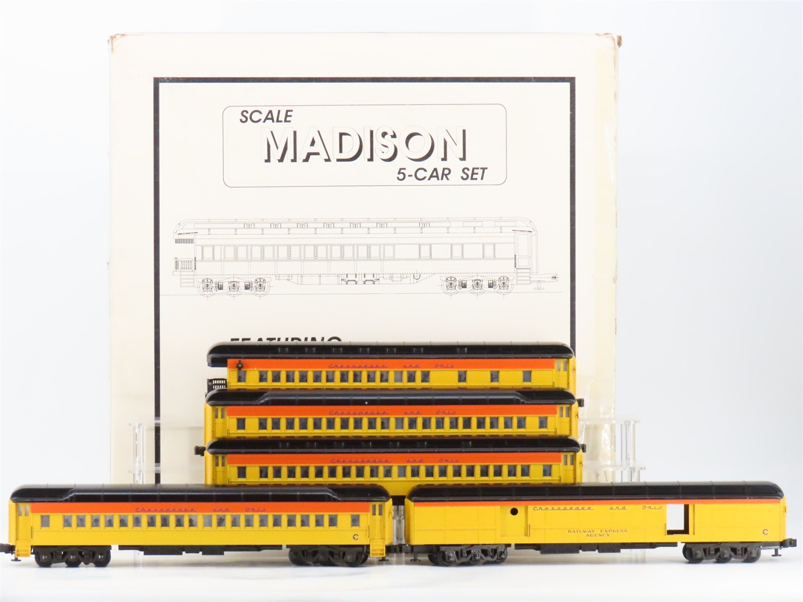 O Gauge 3-Rail Scale Madison Chessie System Passenger 5-Car Set