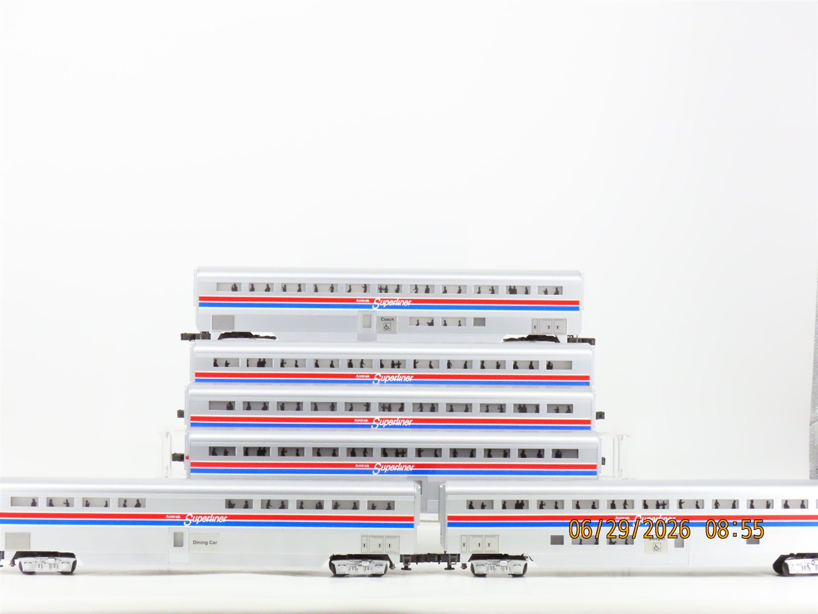 O Gauge 3-Rail Williams Amtrak Superliner Passenger Car 6-Pack