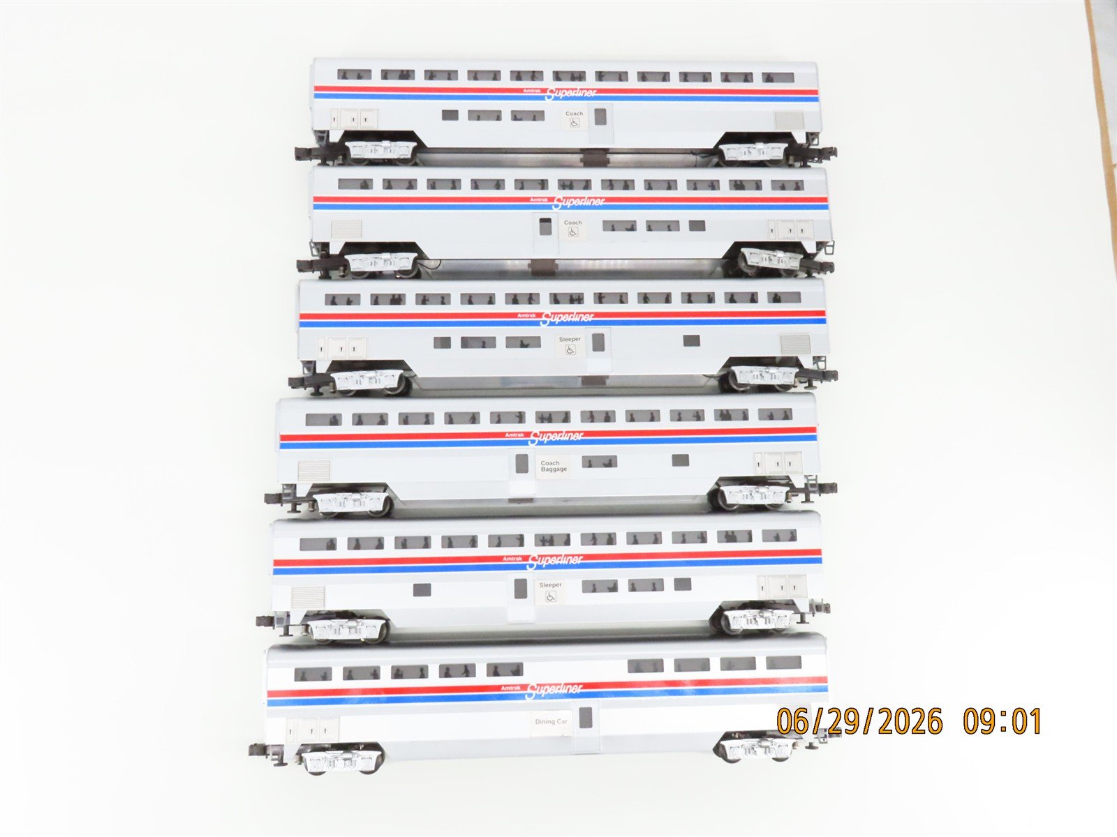 O Gauge 3-Rail Williams Amtrak Superliner Passenger Car 6-Pack
