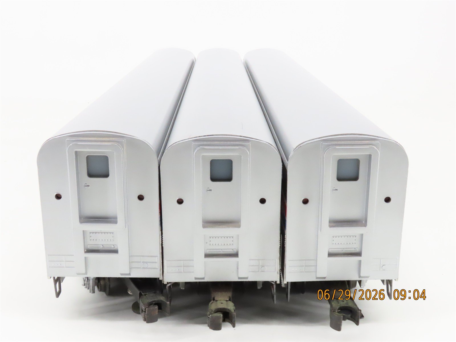 O Gauge 3-Rail Williams Amtrak Superliner Passenger Car 6-Pack