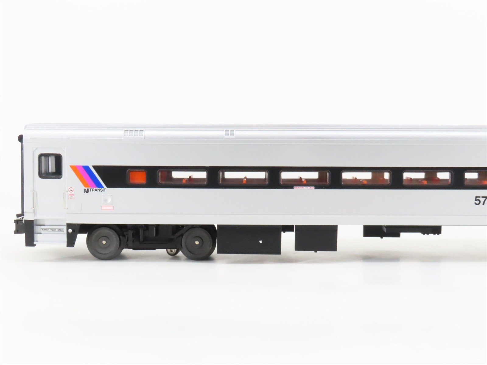 O Gauge 3-Rail Atlas 6234-2 NJ Transit Comet II Commuter Coach Passenger #5700