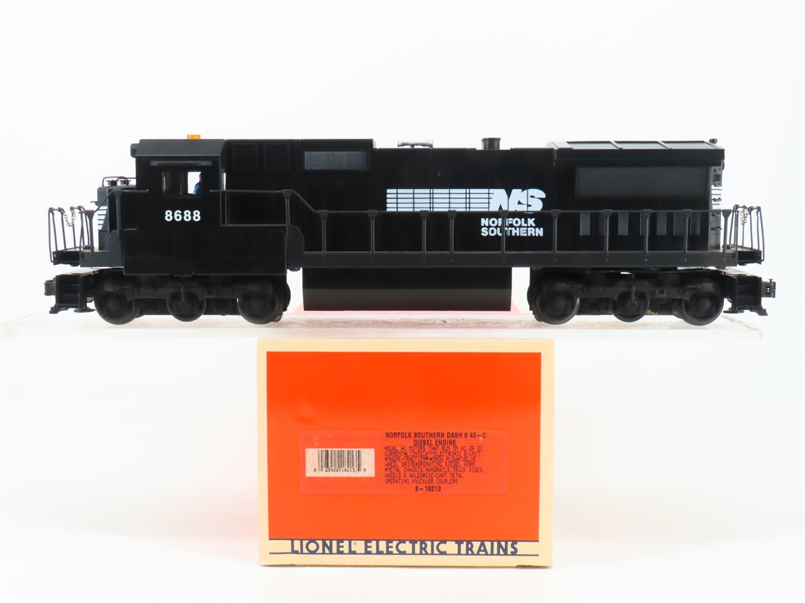 O Gauge 3-Rail Lionel 6-18213 NS Norfolk Southern Dash 8-40C Diesel Loco #8688