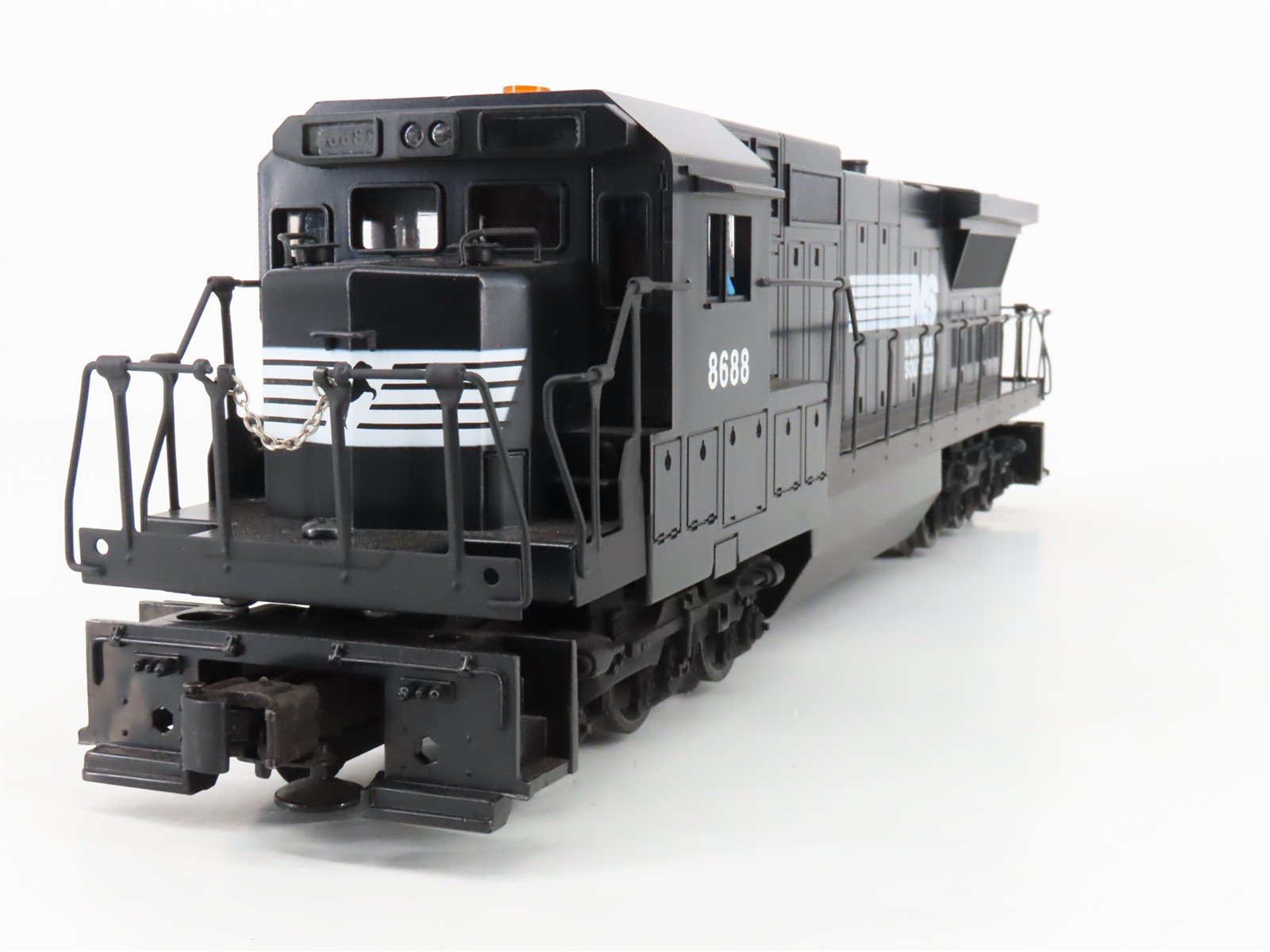 O Gauge 3-Rail Lionel 6-18213 NS Norfolk Southern Dash 8-40C Diesel Loco #8688