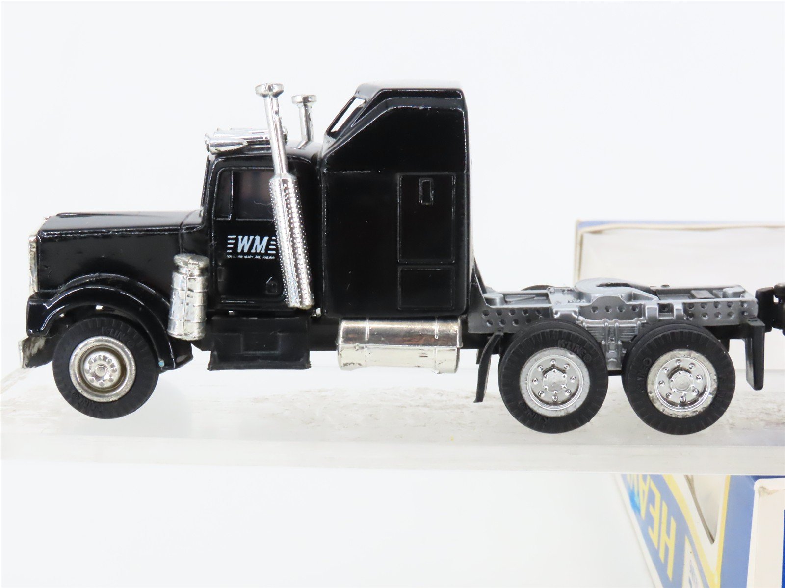 O Gauge 3-Rail K-Line WM Western Maryland Flat Car #6631 w/ Tractor Trailer