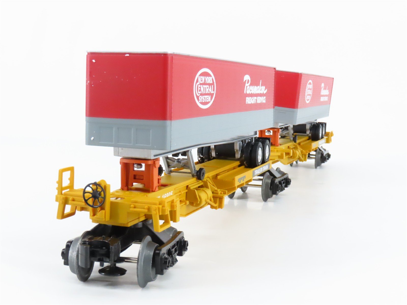 O Gauge 3-Rail Lionel 6-16904 TTUX NYC New York Central Flat Car w/ Trailers