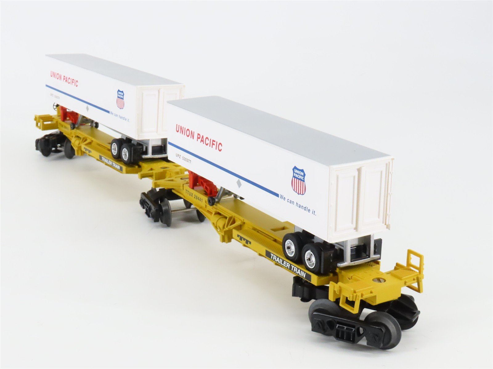 O Gauge 3-Rail Lionel 6-29438 TTUX UP Union Pacific Flat Car w/ Trailers