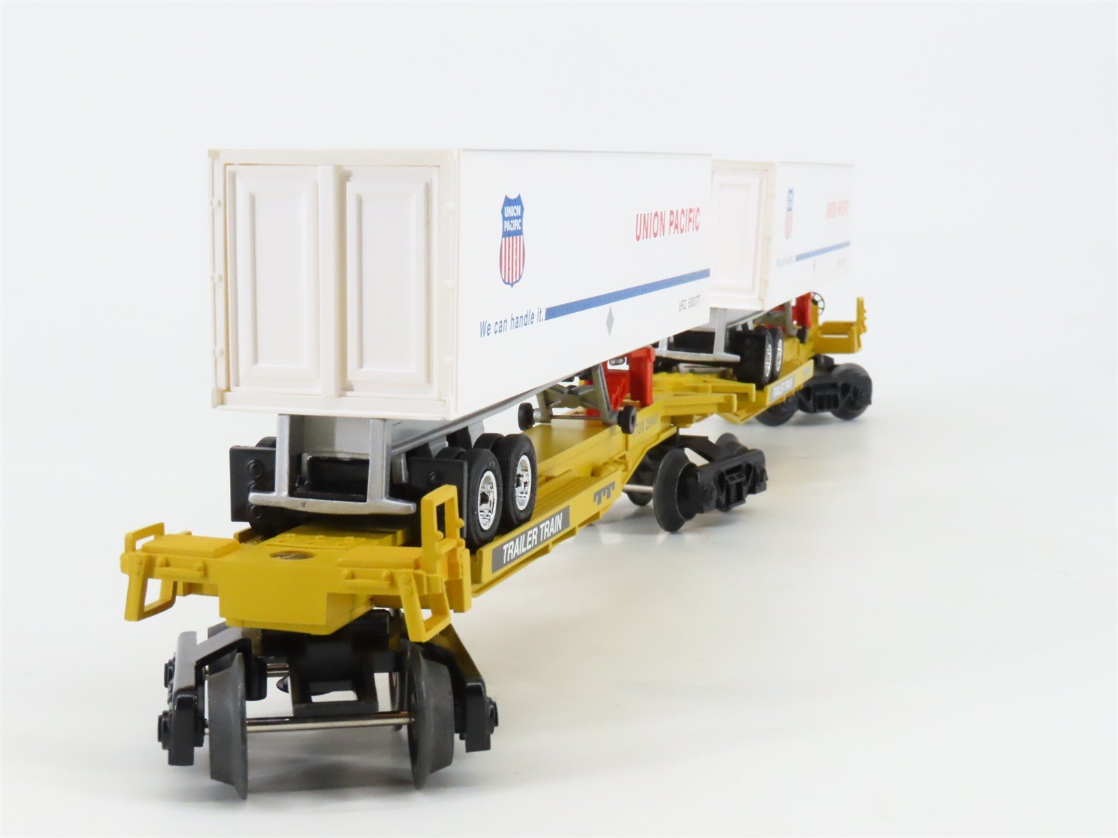 O Gauge 3-Rail Lionel 6-29438 TTUX UP Union Pacific Flat Car w/ Trailers