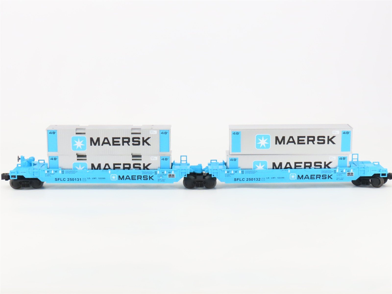 O Gauge 3-Rail Lionel 6-36935 SFLC Maersk Maxi Stack Flat Car w/ Containers