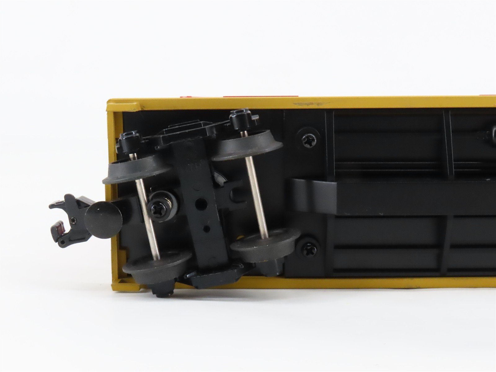 O Gauge 3-Rail MTH 20-98364 ITTX Trailer Train Flat Car #940298 w/ Subway Car