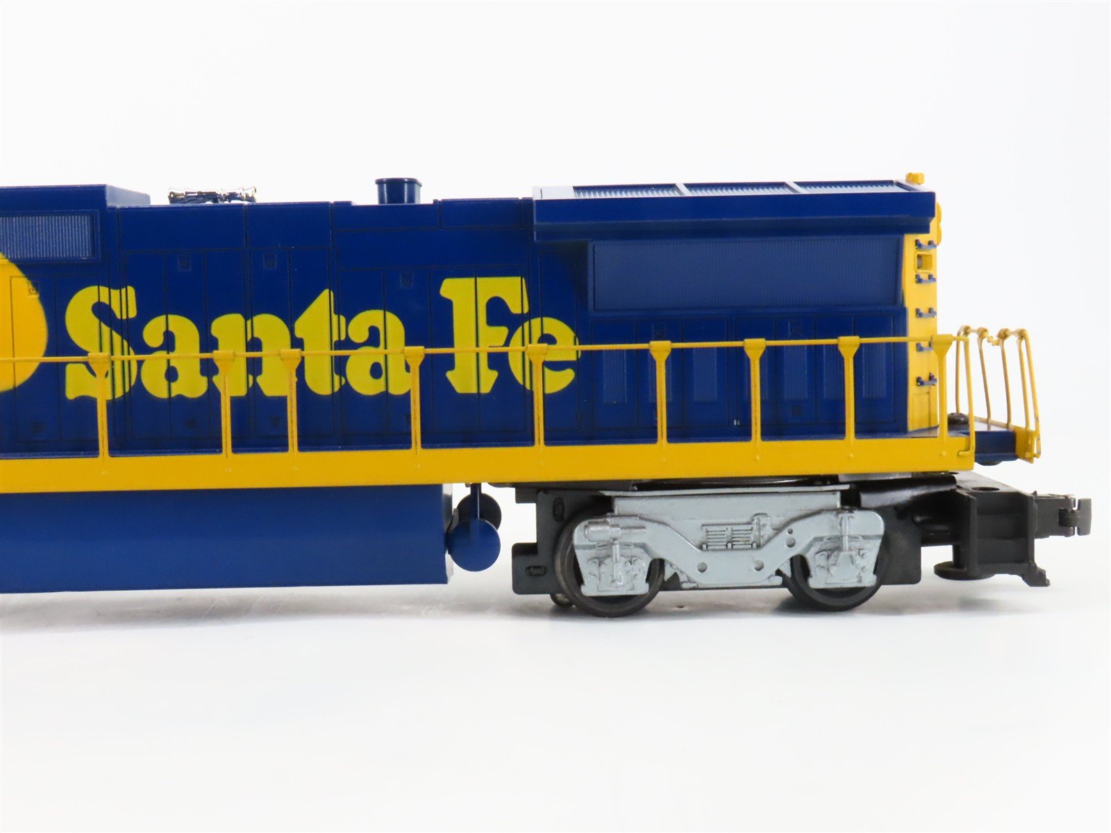 O Gauge 3-Rail Lionel 6-11713 ATSF Santa Fe B40-8 Diesel Freight 6-Car Set