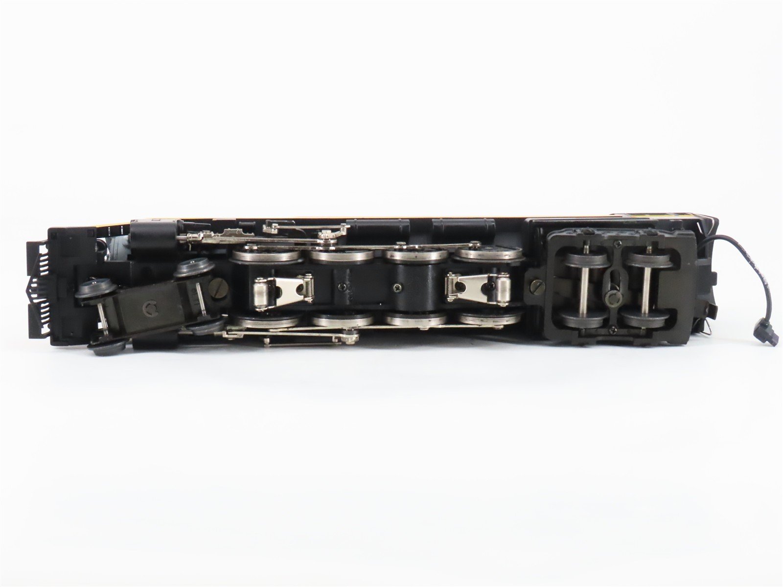 O Gouge 3-Rail Lionel 6-18011 Chessie System 4-8-4 T1 Steam Locomotive #2101