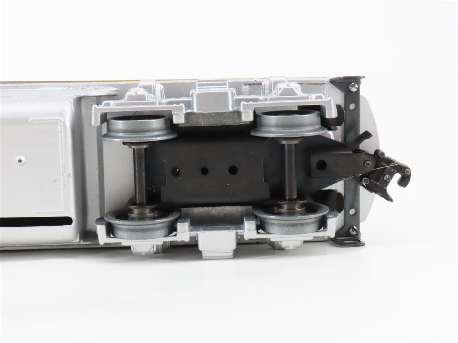 O Gauge 3-Rail Lionel 6-8653 ATSF Santa Fe F3A Diesel Locomotive #8653 UNPOWERED