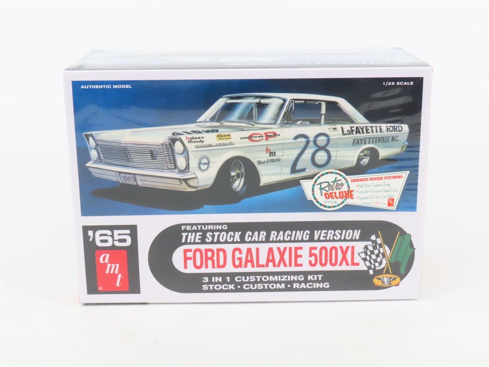 1/25 Scale AMT 3 in 1 Kit AMT723/12 '65 Ford Galaxie 500XL - Sealed