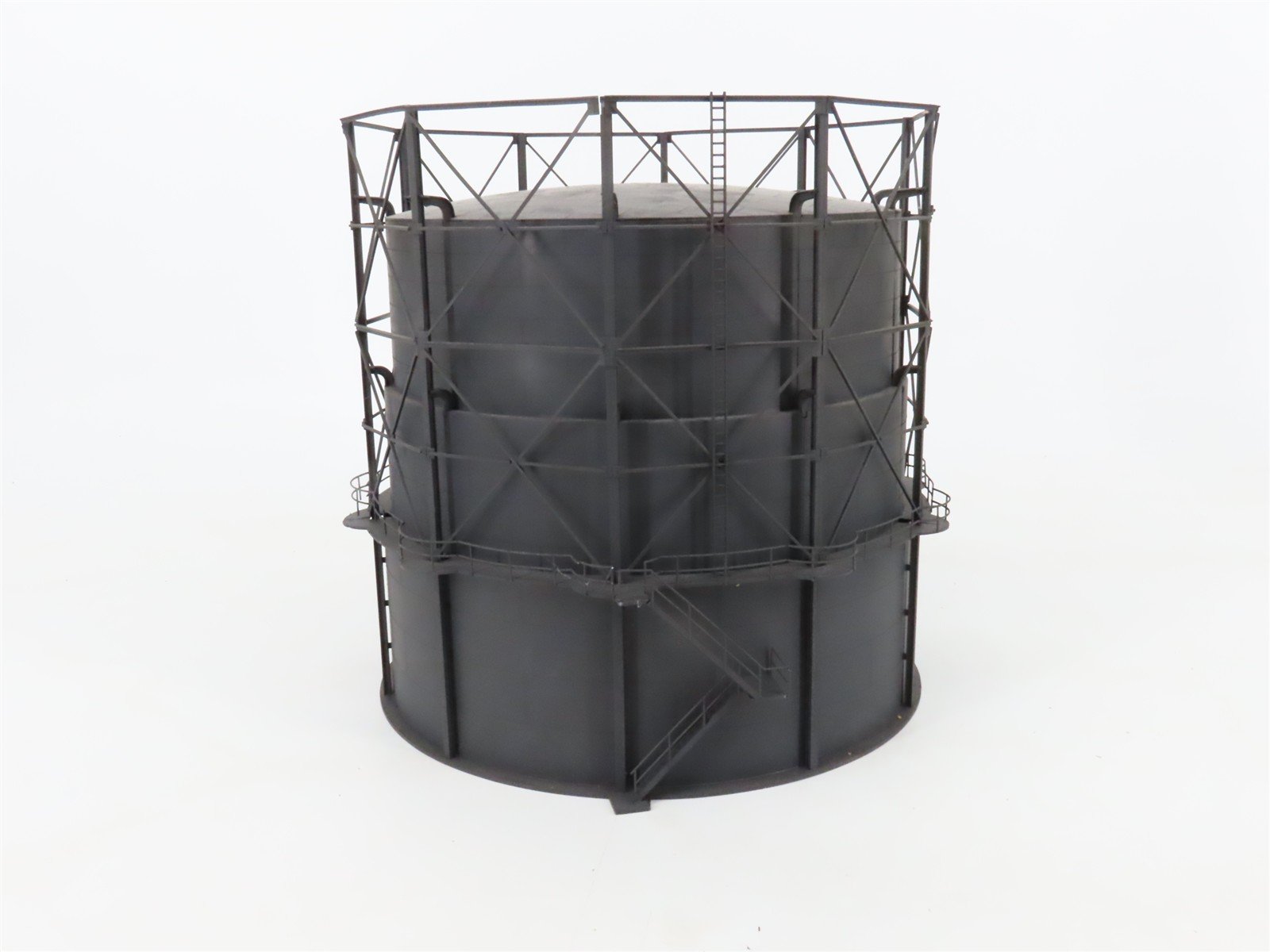 HO Scale Walthers 933-2907 Gas Storage Tank