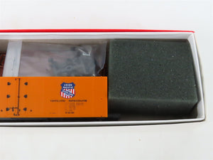 LOT of 3 HO Scale Intermountain PFE Pacific Growers Express Reefer Cars Kits