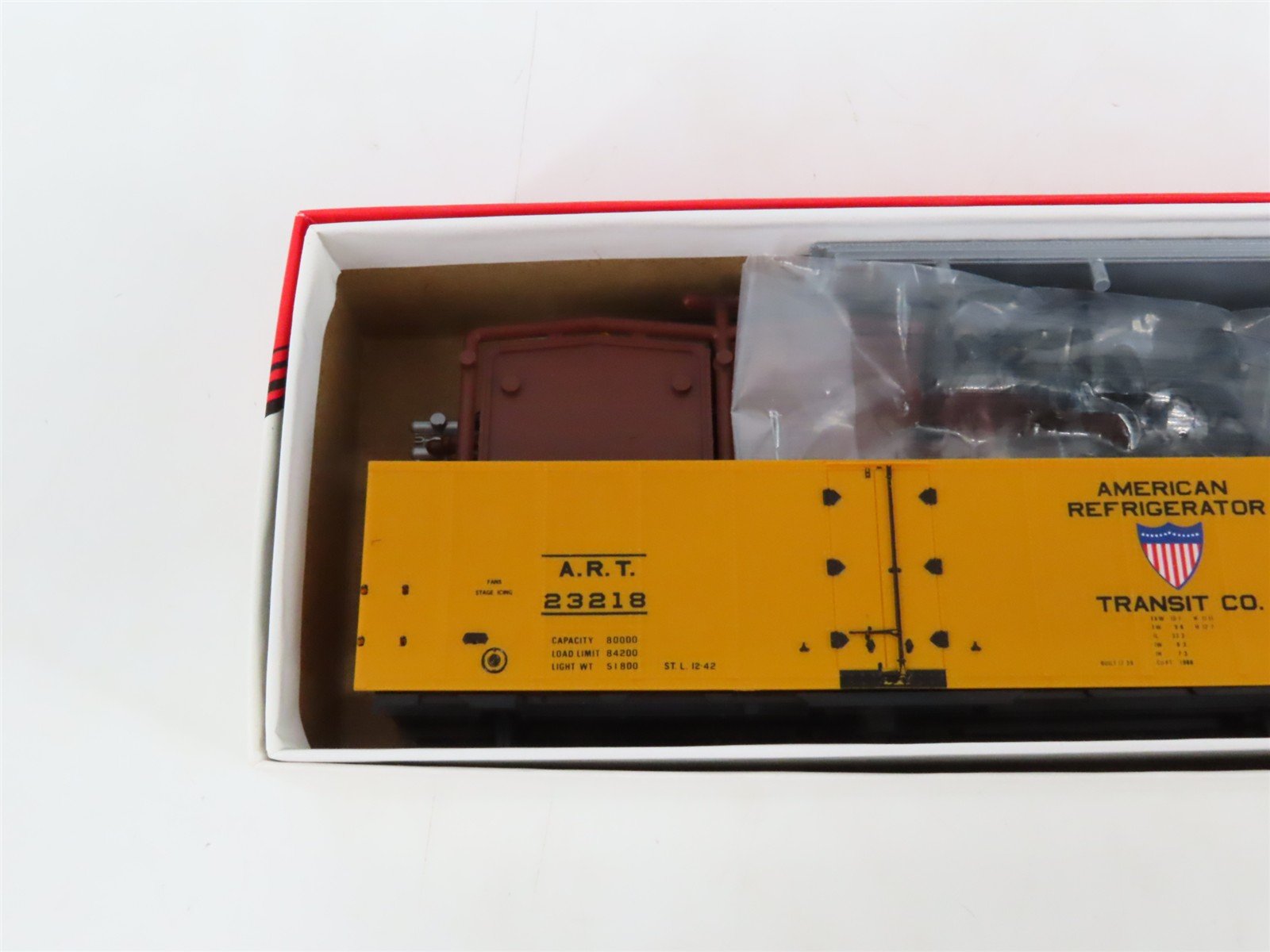 LOT of 4 HO Scale Intermountain ART American Reefer Transit Reefer Cars Kits