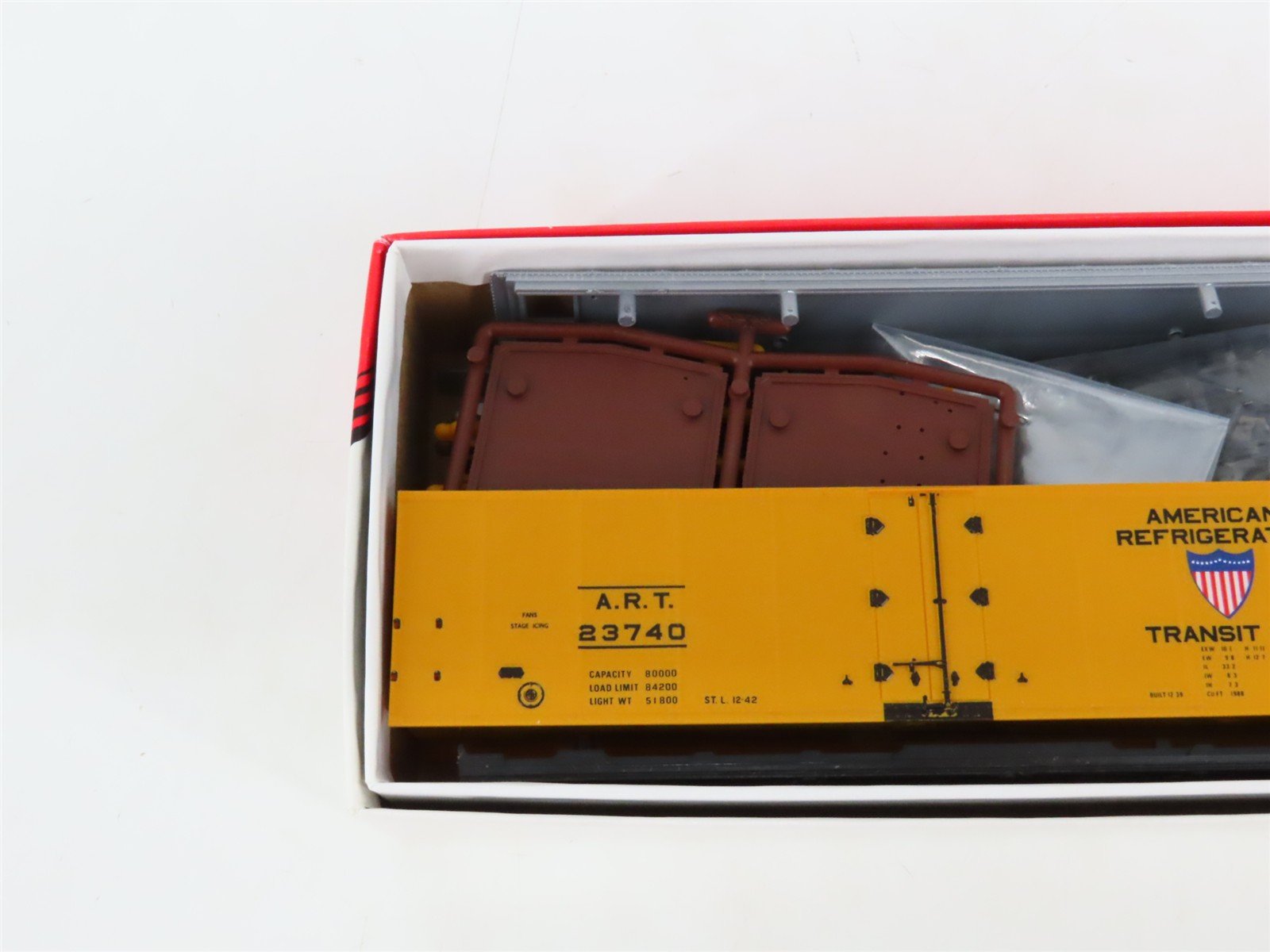 LOT of 4 HO Scale Intermountain ART American Reefer Transit Reefer Cars Kits