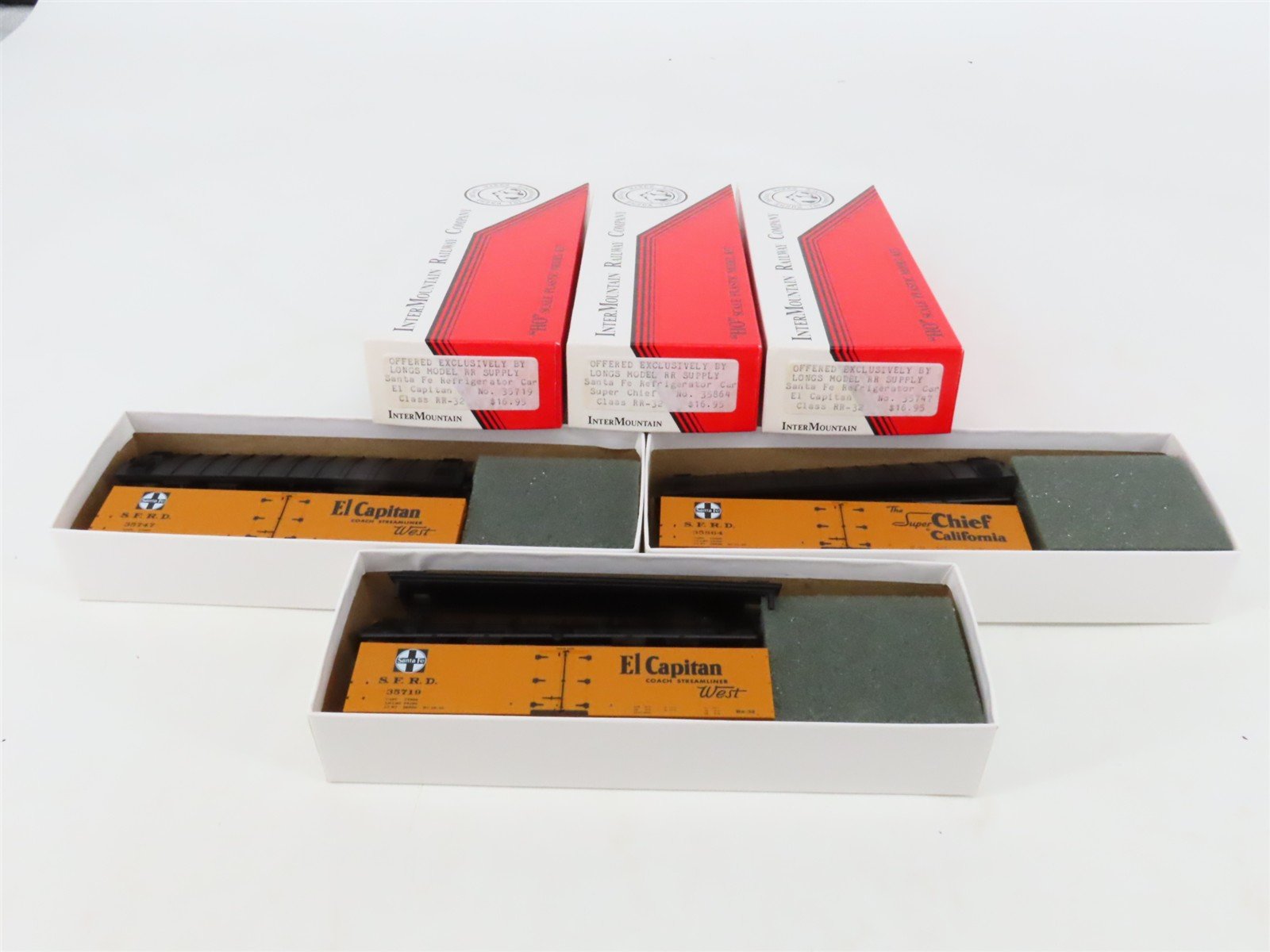 LOT of 3 HO Scale Intermountain SFRD Santa Fe Refrigerator Cars Kits