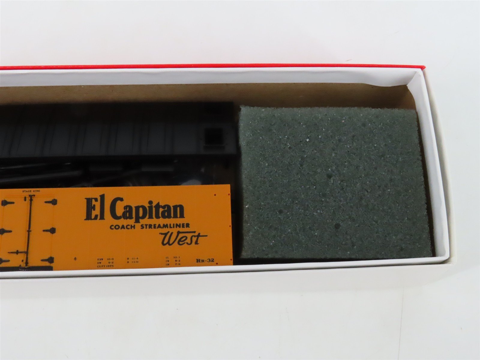LOT of 3 HO Scale Intermountain SFRD Santa Fe Refrigerator Cars Kits