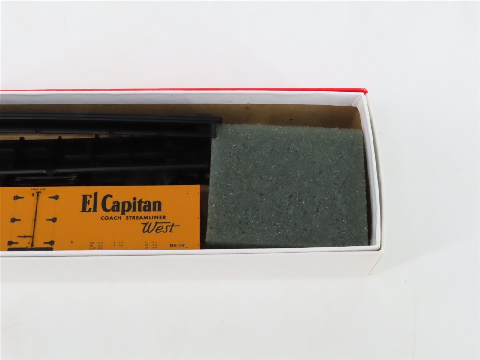 LOT of 3 HO Scale Intermountain SFRD Santa Fe Refrigerator Cars Kits
