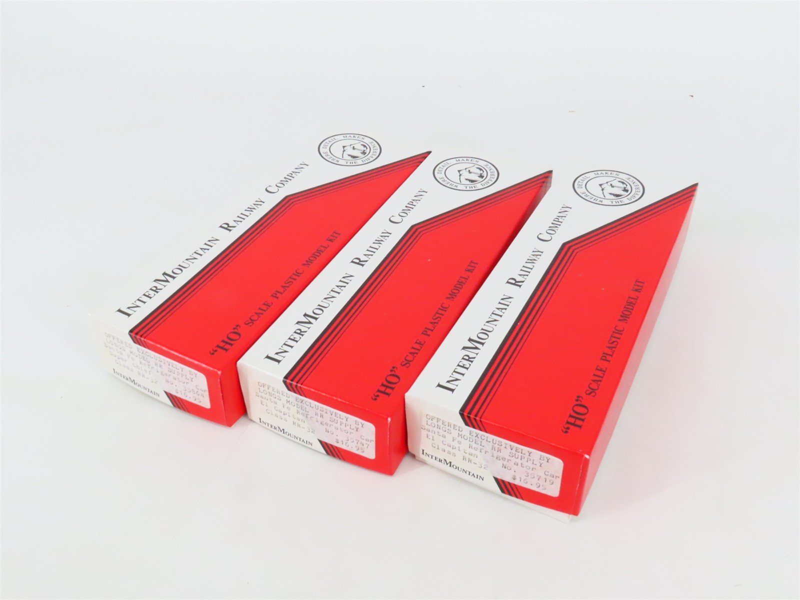 LOT of 3 HO Scale Intermountain SFRD Santa Fe Refrigerator Cars Kits