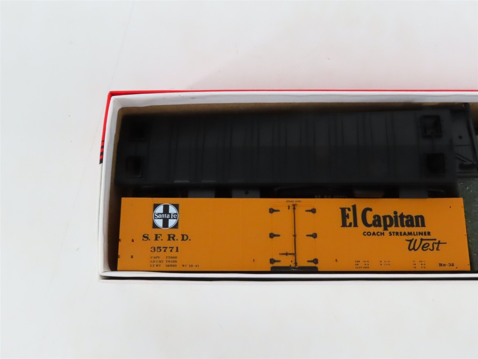 LOT of 3 HO Scale Intermountain SFRD Santa Fe Refrigerator Cars Kits