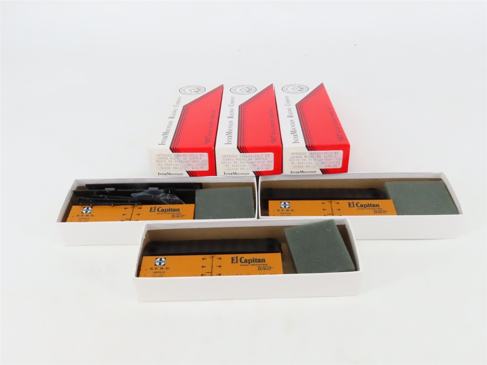 LOT of 3 HO Scale Intermountain SFRD Santa Fe Refrigerator Cars Kits