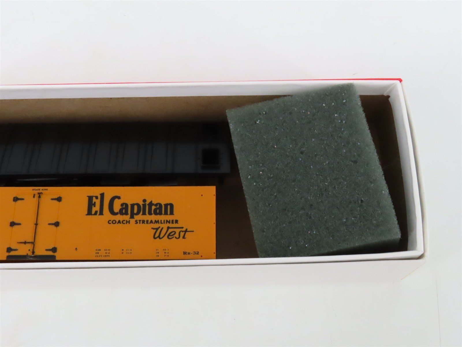LOT of 3 HO Scale Intermountain SFRD Santa Fe Refrigerator Cars Kits