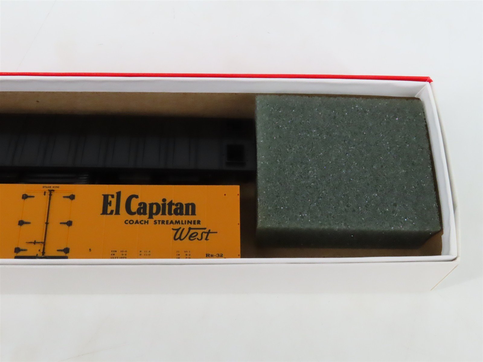 LOT of 3 HO Scale Intermountain SFRD Santa Fe Refrigerator Cars Kits