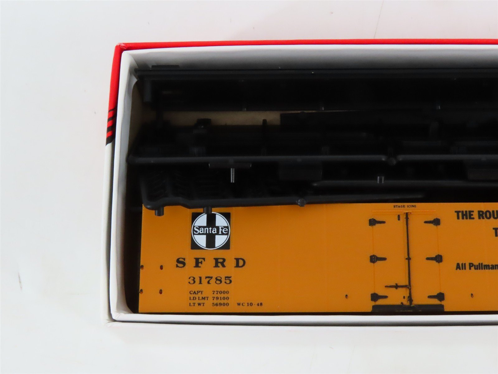 LOT of 3 HO Scale Intermountain SFRD Santa Fe Refrigerator Cars Kits