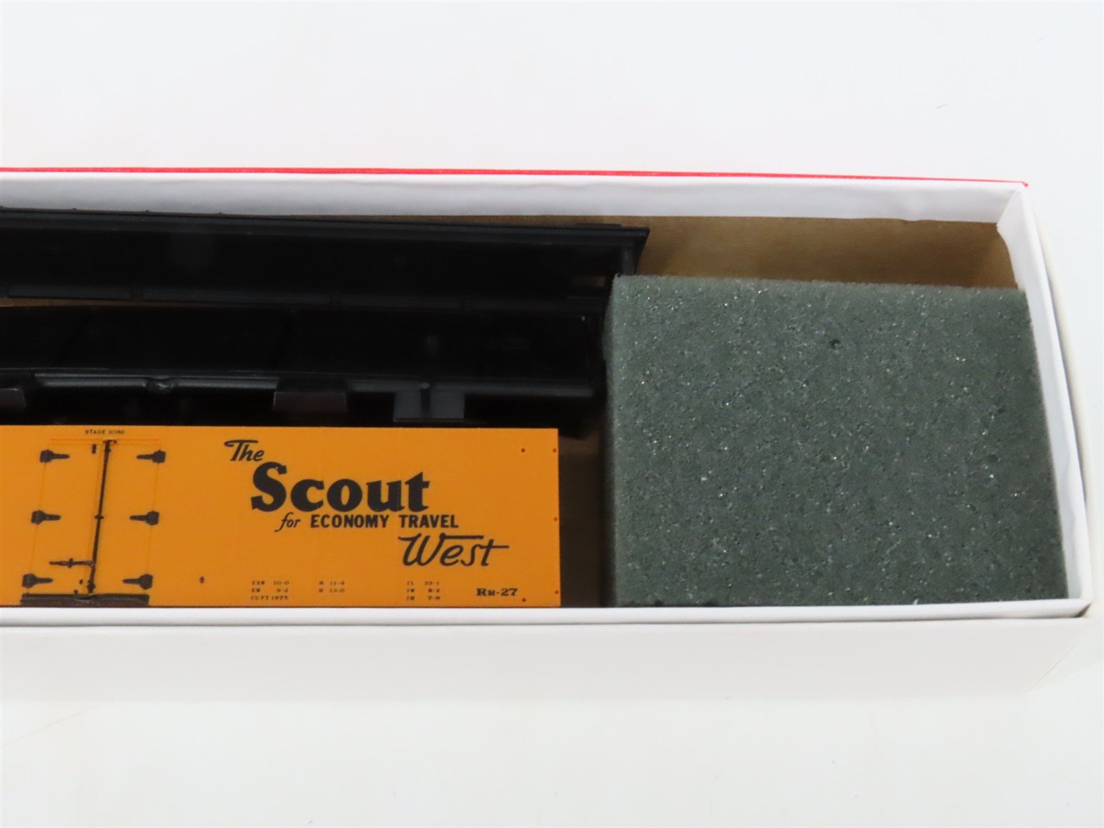 LOT of 3 HO Scale Intermountain SFRD Santa Fe Refrigerator Cars Kits