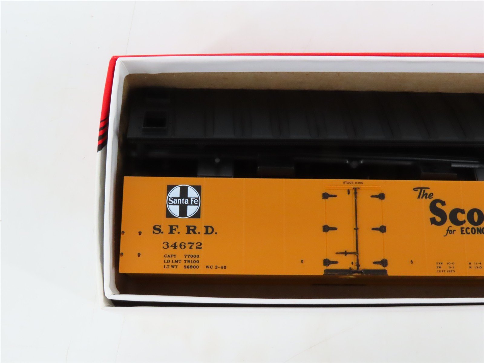 LOT of 3 HO Scale Intermountain SFRD Santa Fe Refrigerator Cars Kits